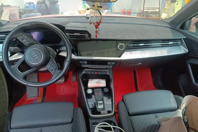 Used Audi A3 2021 A3L Limousine 35 TFSI Fashionable and Elegant Model Center Console