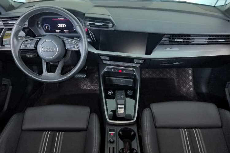 Used Audi A3 2021 A3L Limousine 35 TFSI Fashion Sport Model Center Console