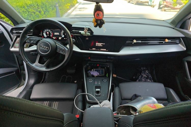 Used Audi A3 2021 Sportback 35 TFSI Fashionable Sports Model Center Console