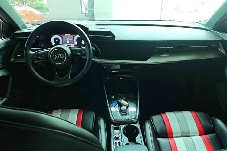 Used Audi A3 2021 A3L Limousine 35 TFSI Progressive Sport Edition Center Console