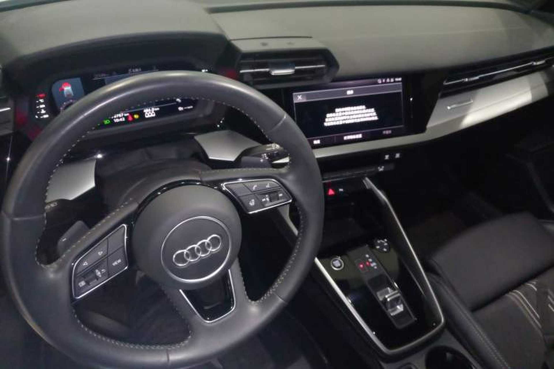 Used Audi A3 2021 Sportback 35 TFSI Fashionable Sports Model Center Console