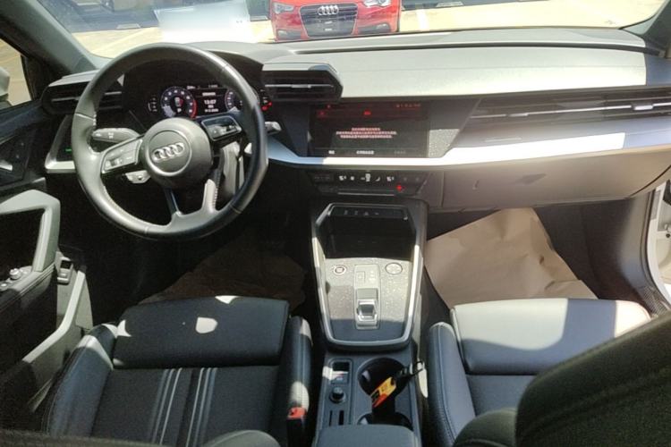 Used Audi A3 2021 A3L Limousine 35 TFSI Fashion Sport Model Center Console