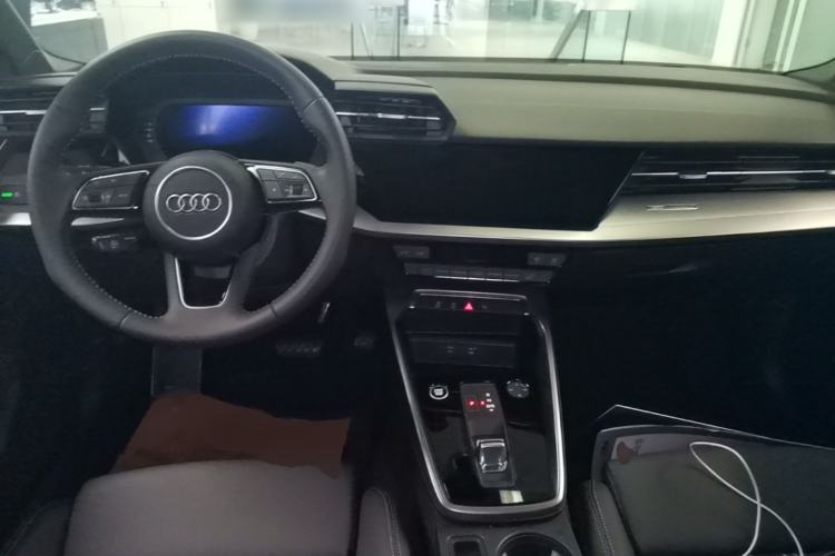 Used Audi A3 2021 A3L Limousine 35 TFSI Fashion Sport Model Center Console
