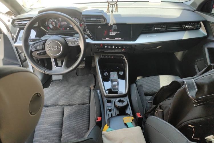 Used Audi A3 2021 A3L Limousine 35 TFSI Progressive Sport Edition Center Console