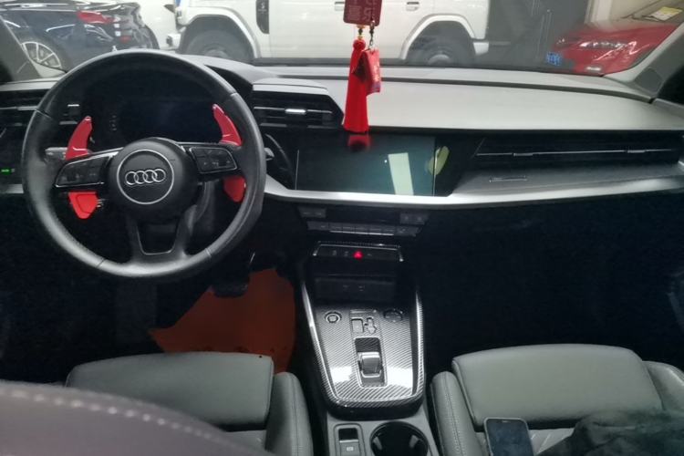 Used Audi A3 2021 A3L Limousine 35 TFSI Fashionable and Elegant Model Center Console