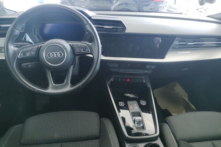 Used Audi A3 2021 Sportback 35 TFSI Advanced Sport Edition Center Console