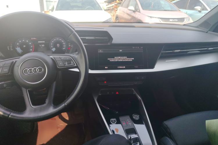 Used Audi A3 2021 A3L Limousine 35 TFSI Ambition Style Edition Center Console