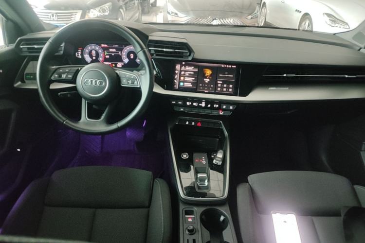 Used Audi A3 2021 A3L Limousine 35 TFSI Ambition Style Edition Center Console