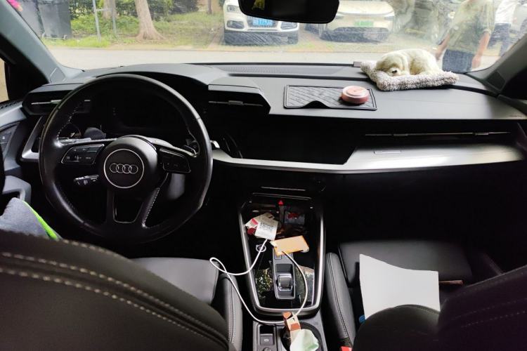 Used Audi A3 2021 Sportback 35 TFSI Fashionable Sports Model Center Console