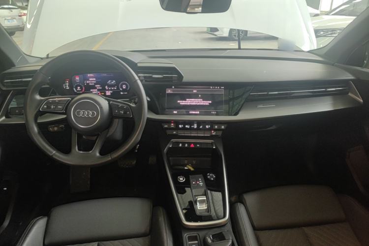 Used Audi A3 2021 A3L Limousine 35 TFSI Fashionable and Elegant Model Center Console