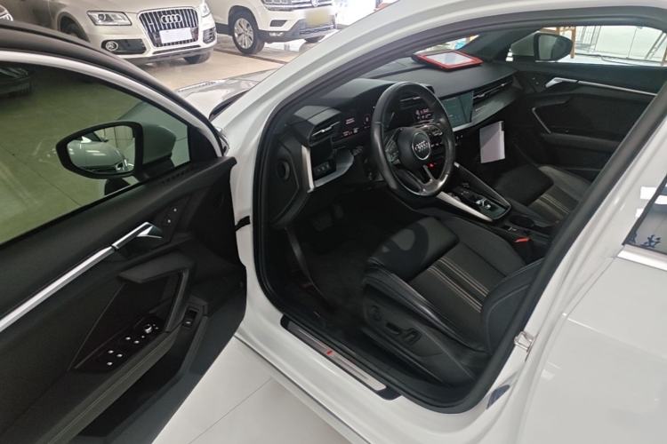 Used Audi A3 2021 Sportback 35 TFSI Fashionable Sports Model Driver Seat