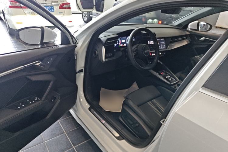 Used Audi A3 2021 Sportback 35 TFSI Fashionable Sports Model Driver Seat