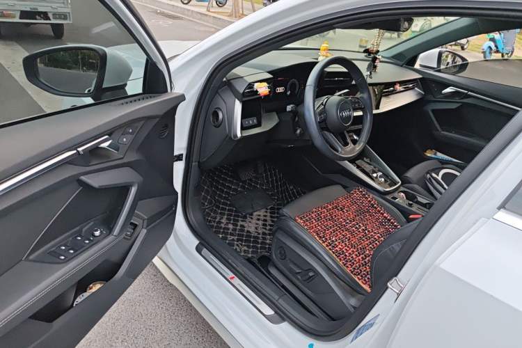 Used Audi A3 2021 Sportback 35 TFSI Fashionable Sports Model Driver Seat