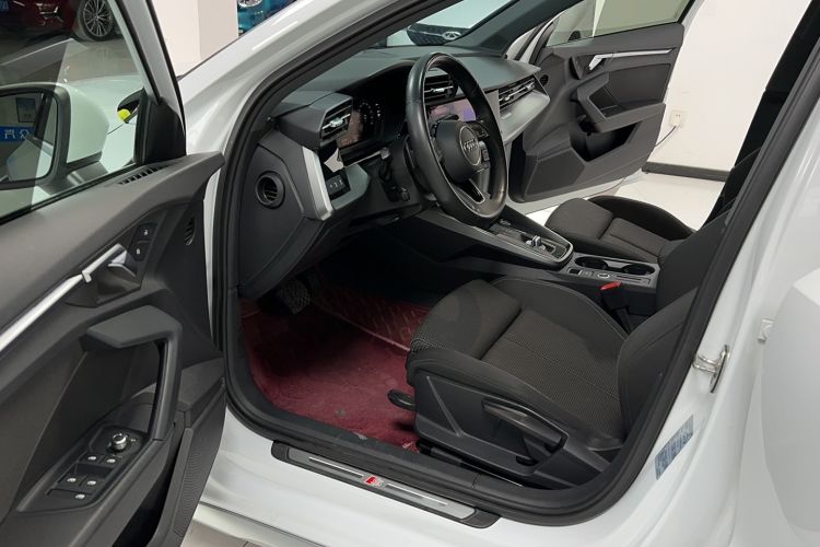 Used Audi A3 2021 Sportback 35 TFSI Advanced Sport Edition Driver Seat