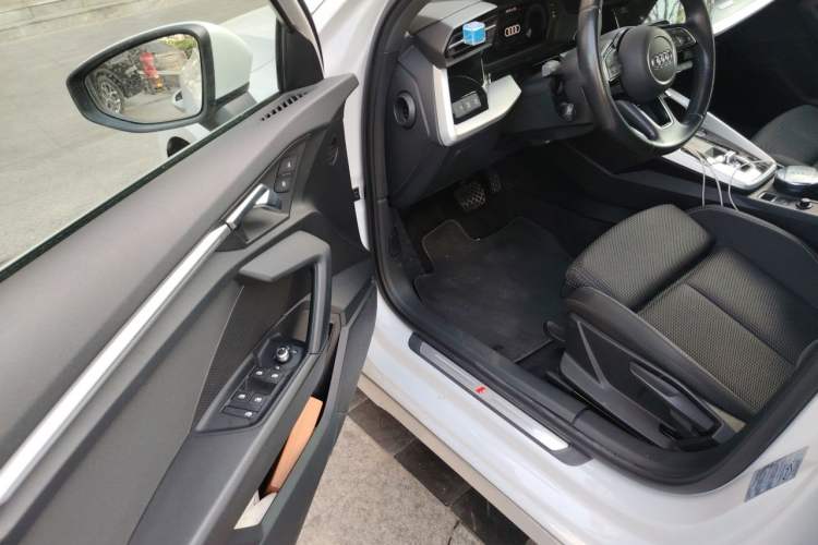Used Audi A3 2021 A3L Limousine 35 TFSI Progressive Sport Edition Driver Seat