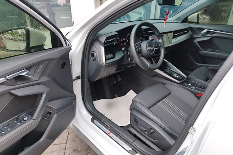 Used Audi A3 2021 A3L Limousine 35 TFSI Fashion Sport Model Driver Seat