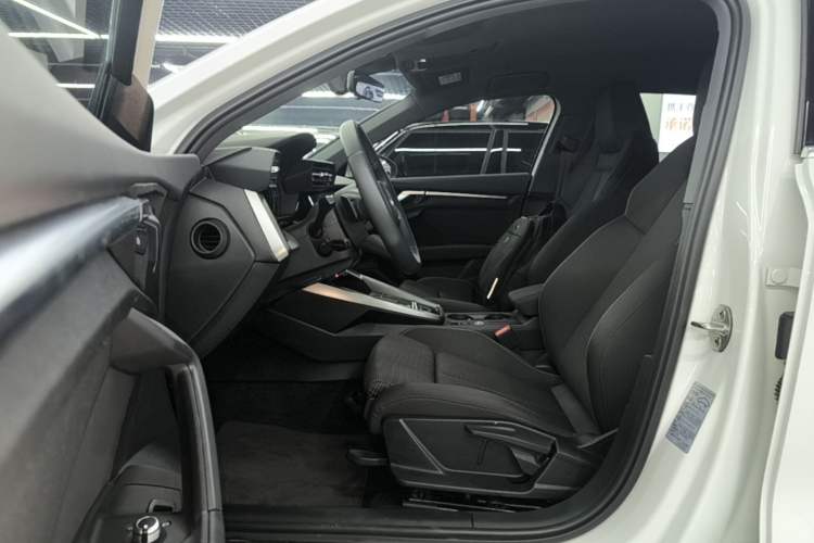 Used Audi A3 2021 Sportback 35 TFSI Advanced Sport Edition Driver Seat