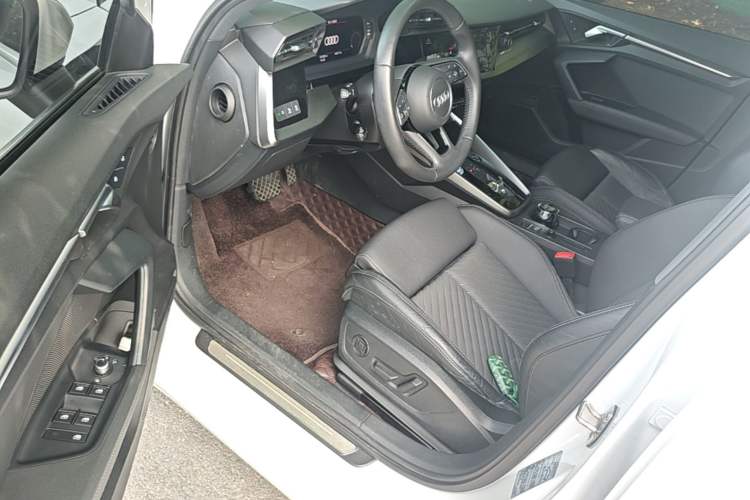 Used Audi A3 2021 A3L Limousine 35 TFSI Fashionable and Elegant Model Driver Seat