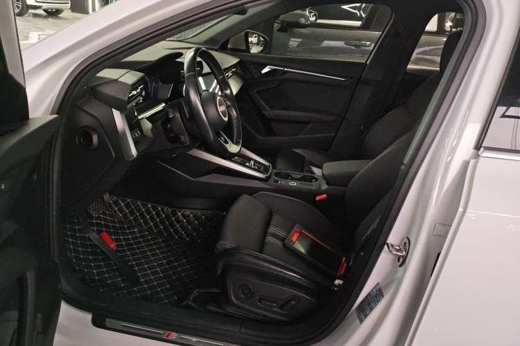 Used Audi A3 2021 A3L Limousine 35 TFSI Fashion Sport Model Driver Seat