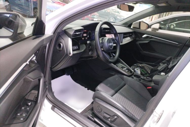 Used Audi A3 2021 A3L Limousine 35 TFSI Fashionable and Elegant Model Driver Seat