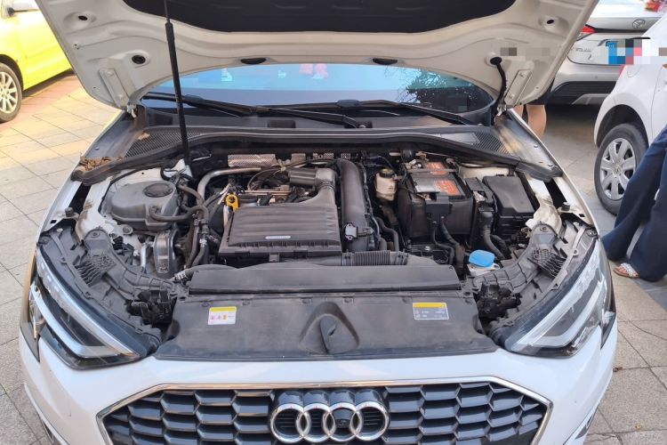Used Audi A3 2021 A3L Limousine 35 TFSI Fashionable and Elegant Model Engine Bay