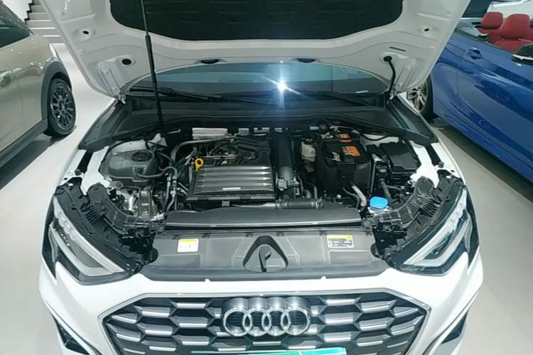 Used Audi A3 2021 A3L Limousine 35 TFSI Progressive Sport Edition Engine Bay