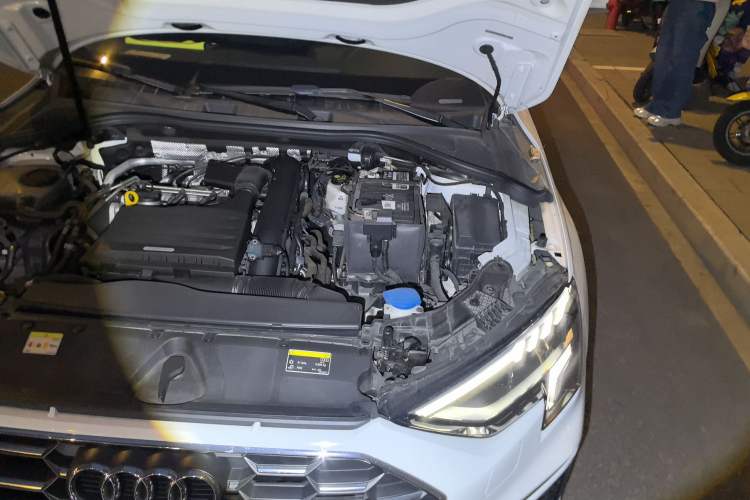 Used Audi A3 2021 Sportback 35 TFSI Advanced Sport Edition Engine Bay Left