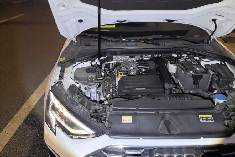 Used Audi A3 2021 Sportback 35 TFSI Advanced Sport Edition Engine Bay Right