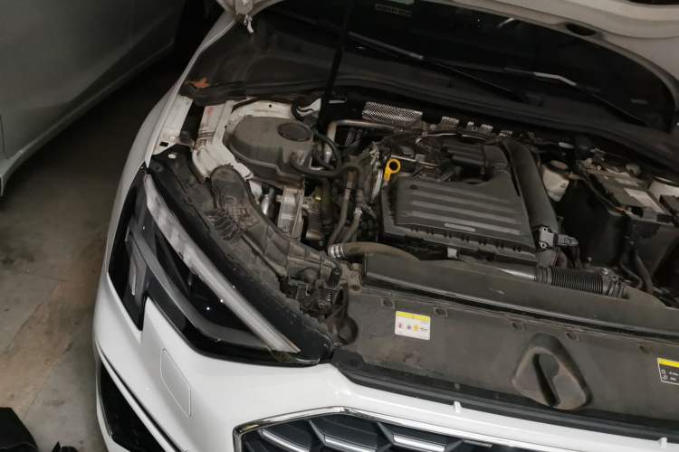 Used Audi A3 2021 Sportback 35 TFSI Fashionable Sports Model Engine Bay Right