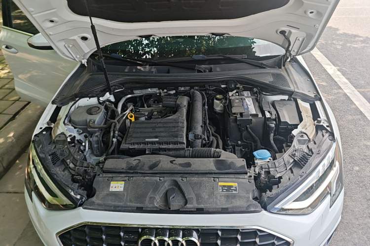 Used Audi A3 2021 A3L Limousine 35 TFSI Fashionable and Elegant Model Engine Bay