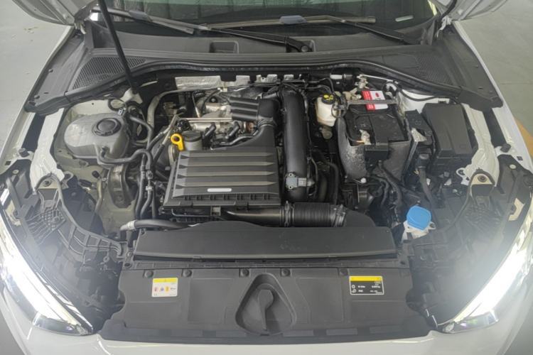 Used Audi A3 2021 A3L Limousine 35 TFSI Fashionable and Elegant Model Engine Bay