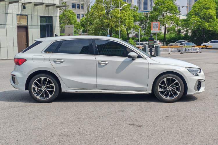 Used Audi A3 2021 Sportback 35 TFSI Advanced Sport Edition Exterior 10