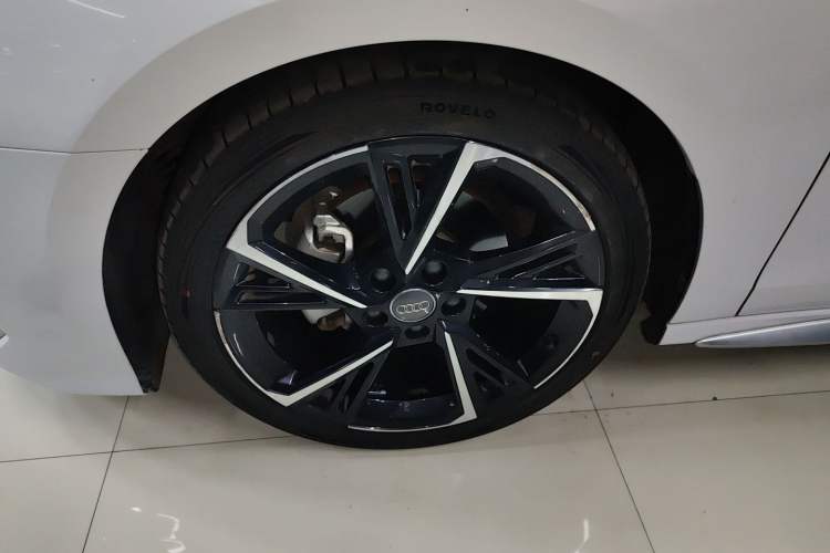 Used Audi A3 2021 Sportback 35 TFSI Fashionable Sports Model Exterior 4