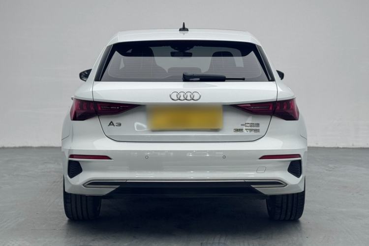 Used Audi A3 2021 Sportback 35 TFSI Stylish and Elegant Model Exterior 4