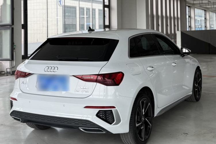 Used Audi A3 2021 Sportback 35 TFSI Fashionable Sports Model Exterior 5