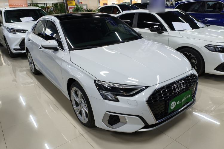 Used Audi A3 2021 A3L Limousine 35 TFSI Fashionable and Elegant Model Front Right 45 Deg
