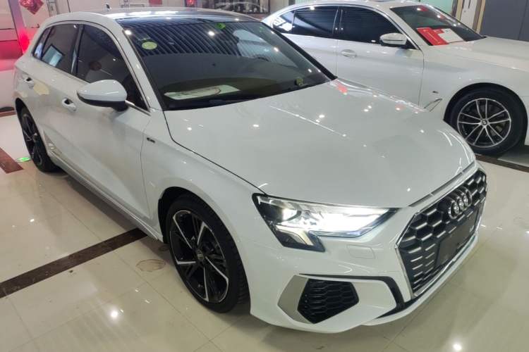 Used Audi A3 2021 Sportback 35 TFSI Fashionable Sports Model Front Right 45 Deg