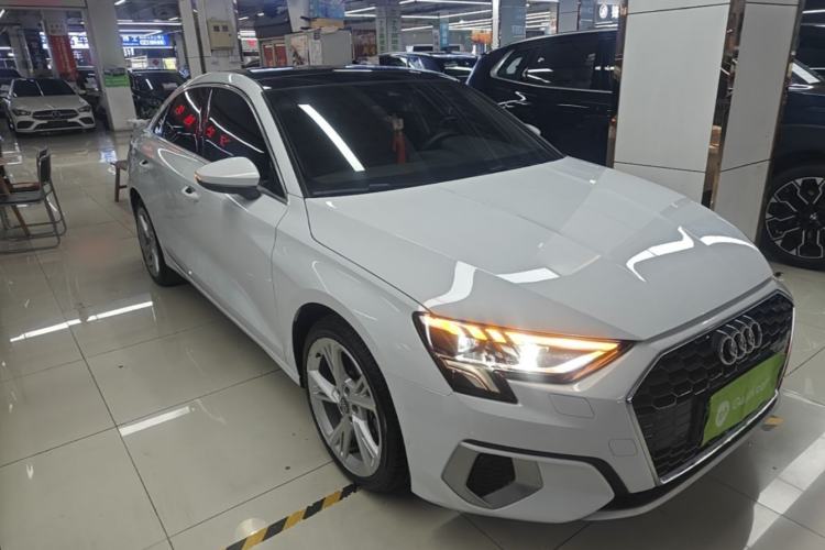 Used Audi A3 2021 A3L Limousine 35 TFSI Fashionable and Elegant Model Front Right 45 Deg