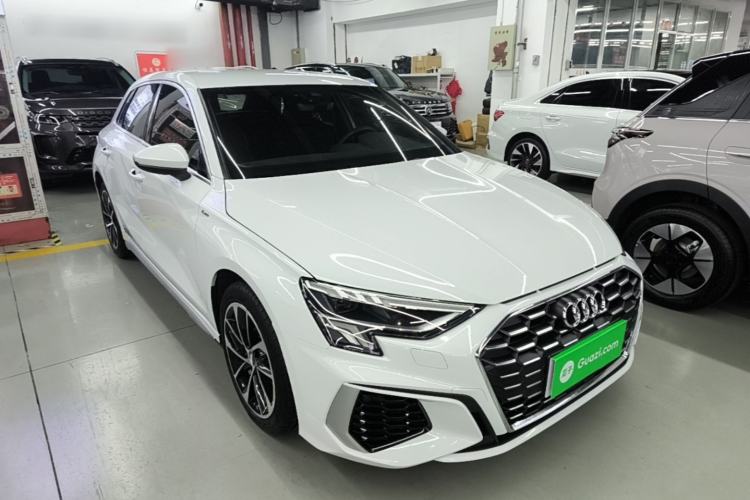 Used Audi A3 2021 Sportback 35 TFSI Advanced Sport Edition Front Right 45 Deg