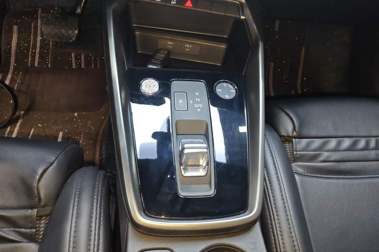 Used Audi A3 2021 Sportback 35 TFSI Advanced Sport Edition Gear Lever