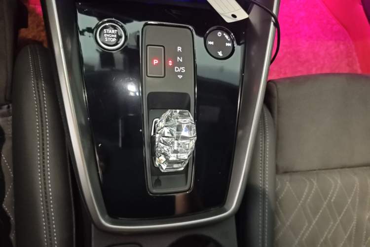 Used Audi A3 2021 A3L Limousine 35 TFSI Luxury Sport Edition Gear Lever