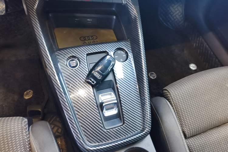 Used Audi A3 2021 A3L Limousine 35 TFSI Progressive Sport Edition Gear Lever