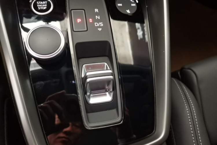 Used Audi A3 2021 A3L Limousine 35 TFSI Fashion Sport Model Gear Lever