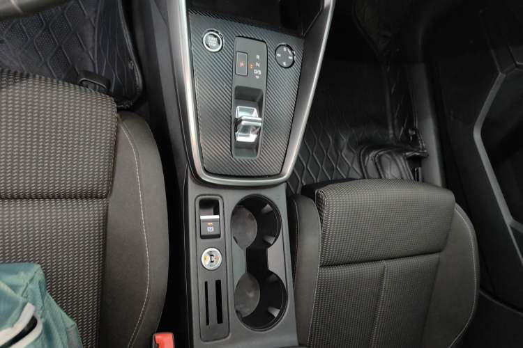 Used Audi A3 2021 A3L Limousine 35 TFSI Progressive Sport Edition Gear Lever