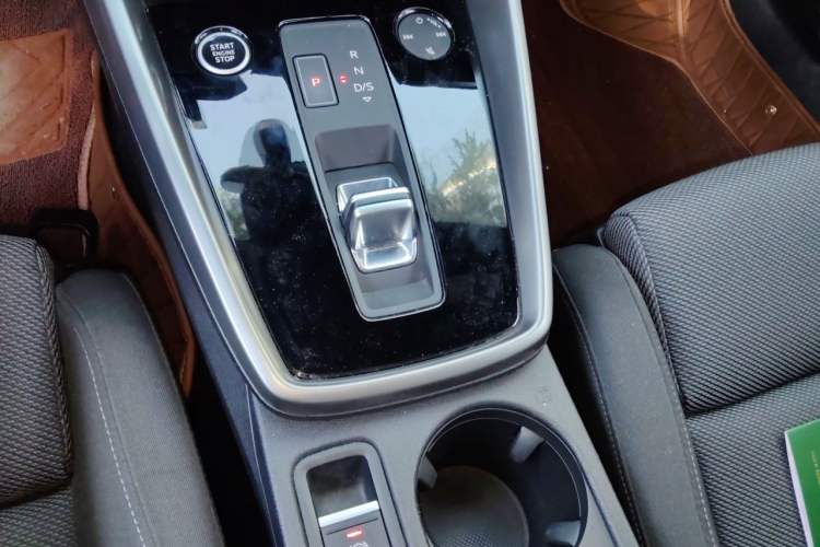 Used Audi A3 2021 A3L Limousine 35 TFSI Ambition Style Edition Gear Lever