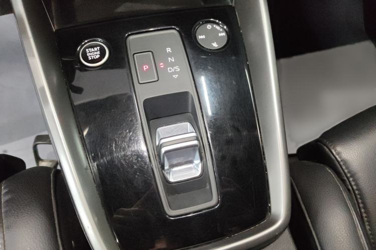 Used Audi A3 2021 Sportback 35 TFSI Advanced Sport Edition Gear Lever