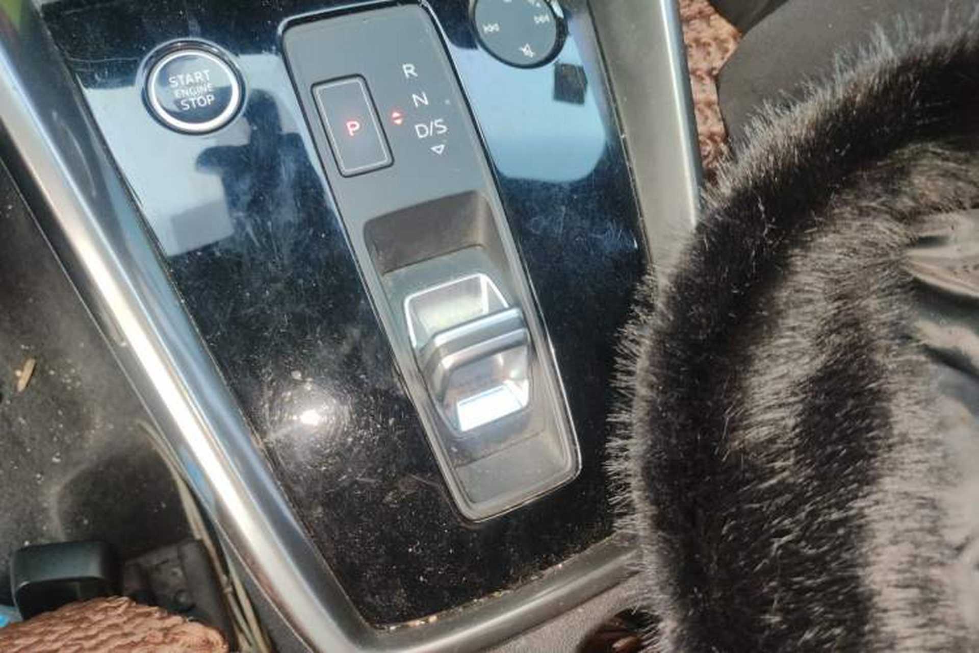 Used Audi A3 2021 A3L Limousine 35 TFSI Progressive Sport Edition Gear Lever