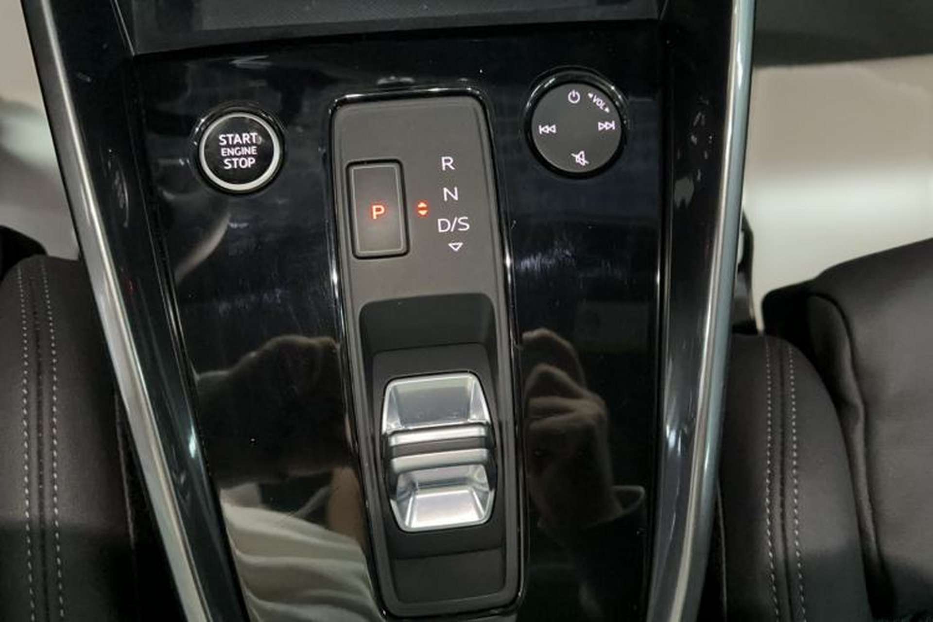 Used Audi A3 2021 Sportback 35 TFSI Stylish and Elegant Model Gear Lever