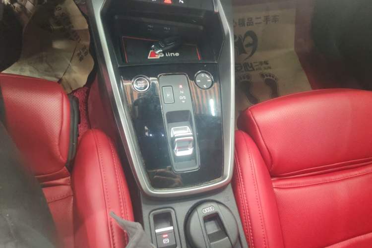 Used Audi A3 2021 A3L Limousine 35 TFSI Fashion Sport Model Gear Lever