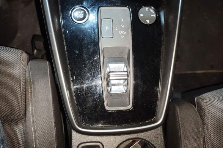 Used Audi A3 2021 Sportback 35 TFSI Ambition Style Edition Gear Lever